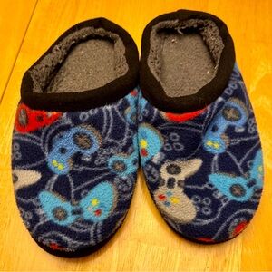 🎮 Kids Video Game Slippers | Size M (3–4)